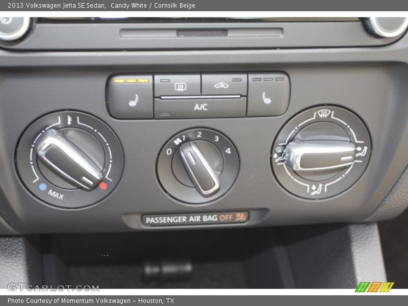 Candy White / Cornsilk Beige 2013 Volkswagen Jetta SE Sedan
