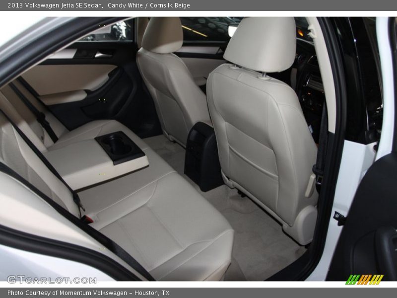 Candy White / Cornsilk Beige 2013 Volkswagen Jetta SE Sedan