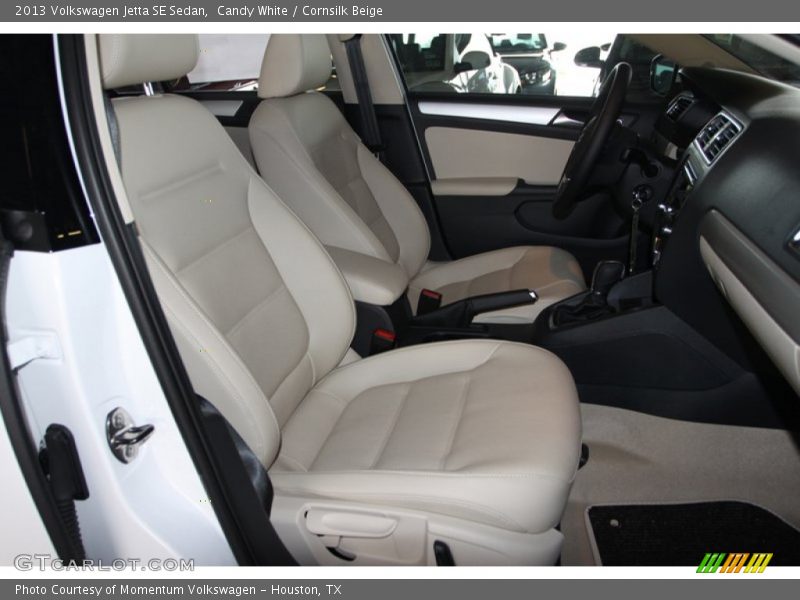 Candy White / Cornsilk Beige 2013 Volkswagen Jetta SE Sedan