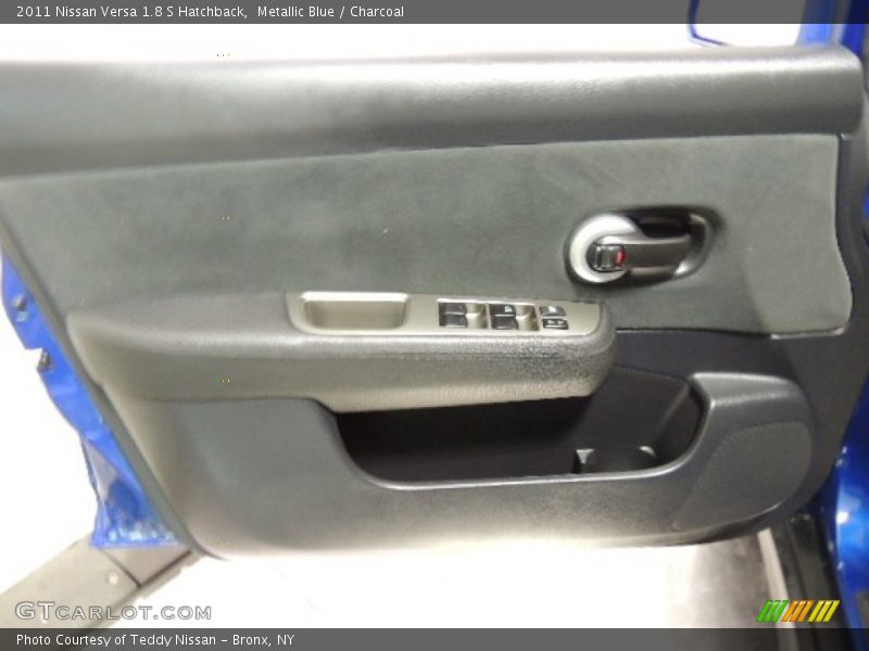 Metallic Blue / Charcoal 2011 Nissan Versa 1.8 S Hatchback