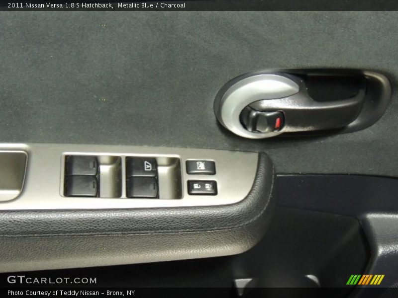 Metallic Blue / Charcoal 2011 Nissan Versa 1.8 S Hatchback