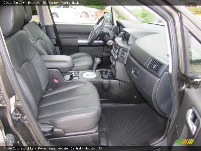  2011 Endeavor SE Black Interior