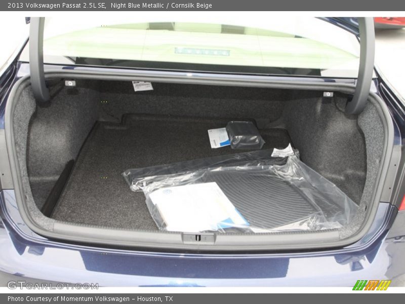 Night Blue Metallic / Cornsilk Beige 2013 Volkswagen Passat 2.5L SE