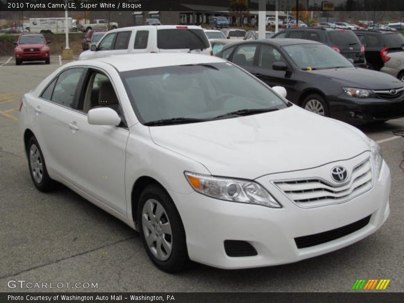 Super White / Bisque 2010 Toyota Camry LE
