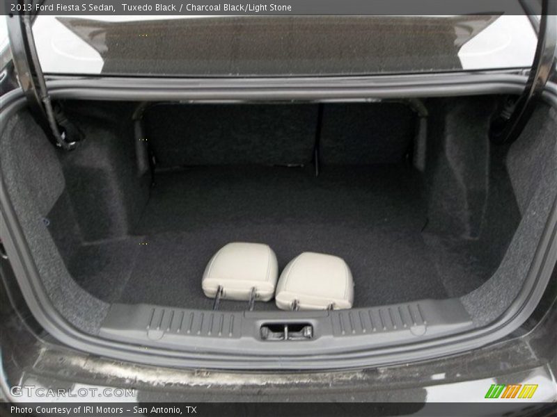 Tuxedo Black / Charcoal Black/Light Stone 2013 Ford Fiesta S Sedan