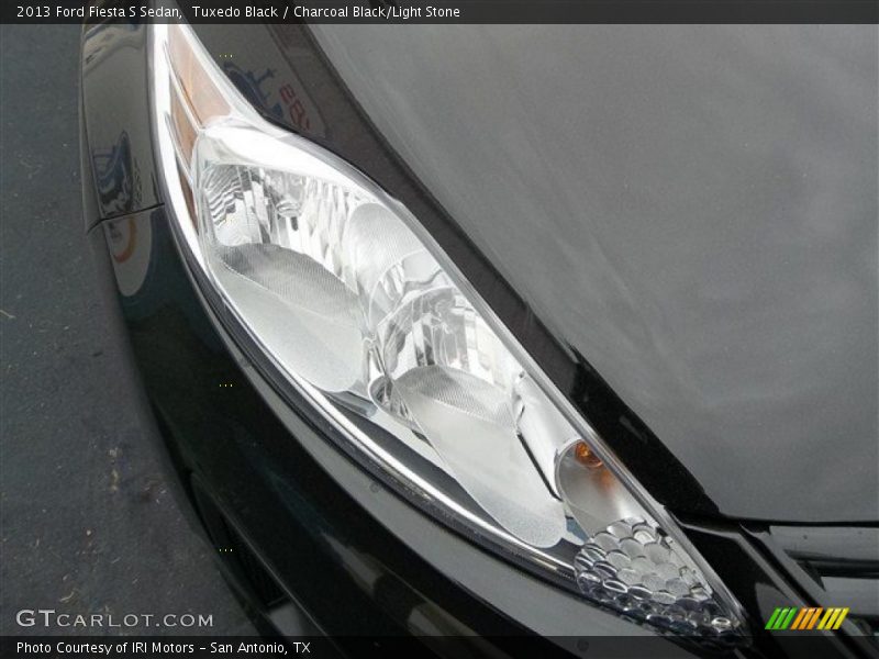 Tuxedo Black / Charcoal Black/Light Stone 2013 Ford Fiesta S Sedan