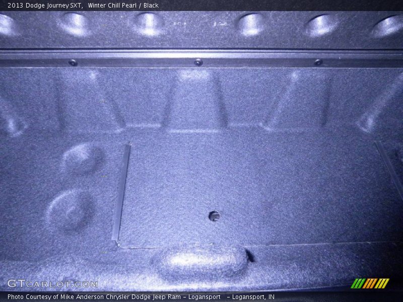 Winter Chill Pearl / Black 2013 Dodge Journey SXT