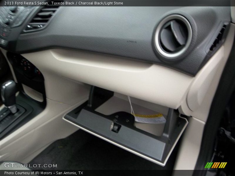Tuxedo Black / Charcoal Black/Light Stone 2013 Ford Fiesta S Sedan