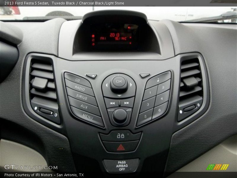 Tuxedo Black / Charcoal Black/Light Stone 2013 Ford Fiesta S Sedan