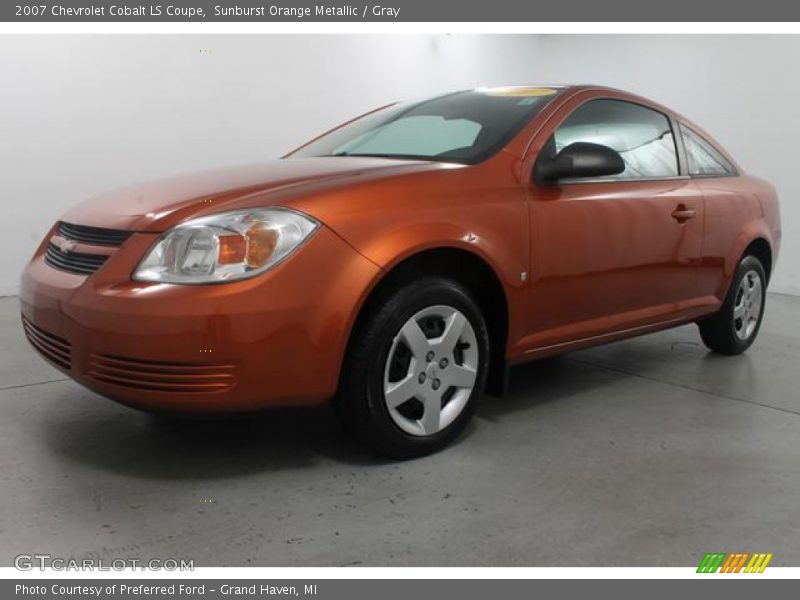 Sunburst Orange Metallic / Gray 2007 Chevrolet Cobalt LS Coupe