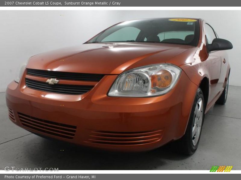 Sunburst Orange Metallic / Gray 2007 Chevrolet Cobalt LS Coupe