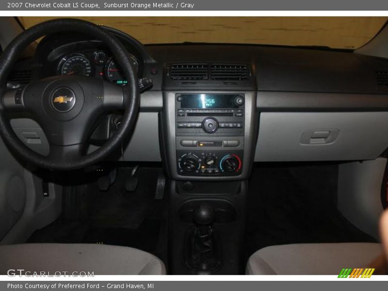 Sunburst Orange Metallic / Gray 2007 Chevrolet Cobalt LS Coupe