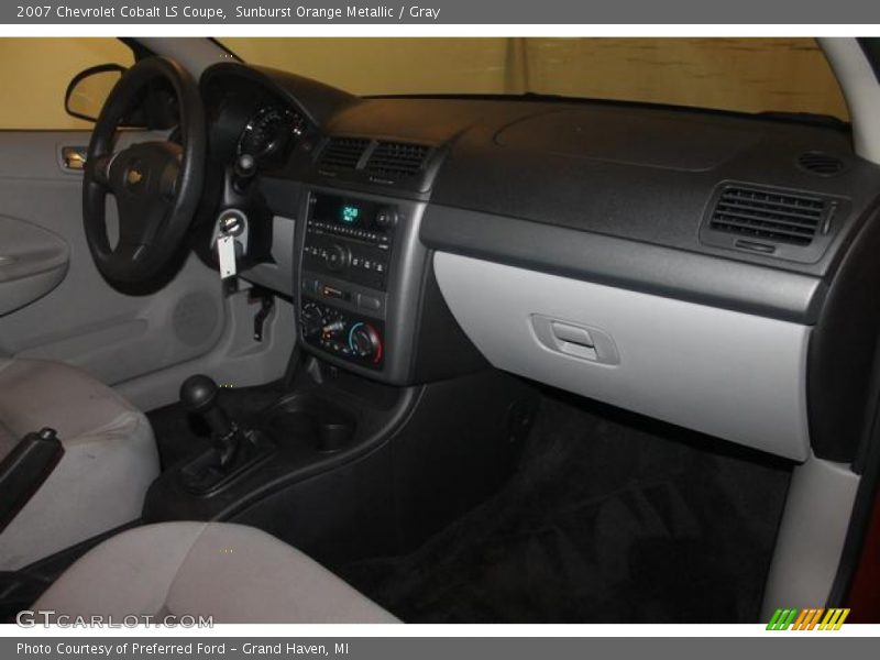 Sunburst Orange Metallic / Gray 2007 Chevrolet Cobalt LS Coupe
