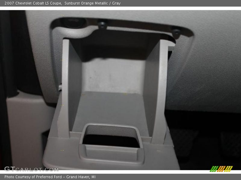 Sunburst Orange Metallic / Gray 2007 Chevrolet Cobalt LS Coupe