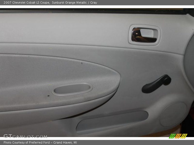 Sunburst Orange Metallic / Gray 2007 Chevrolet Cobalt LS Coupe