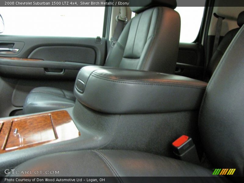 Silver Birch Metallic / Ebony 2008 Chevrolet Suburban 1500 LTZ 4x4