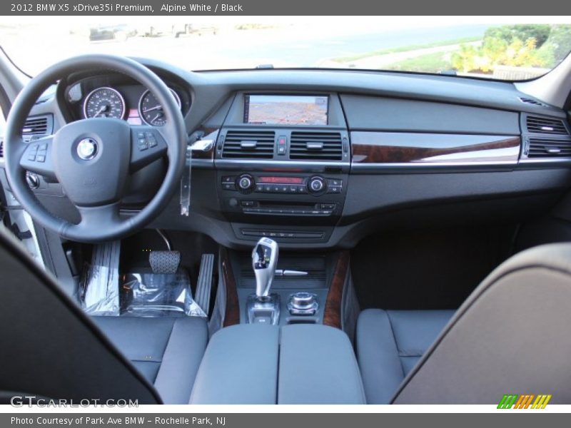 Alpine White / Black 2012 BMW X5 xDrive35i Premium
