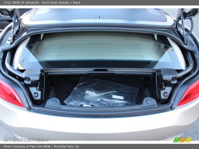  2012 Z4 sDrive28i Trunk