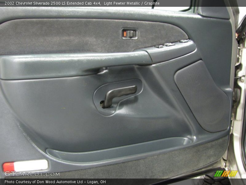 Light Pewter Metallic / Graphite 2002 Chevrolet Silverado 2500 LS Extended Cab 4x4