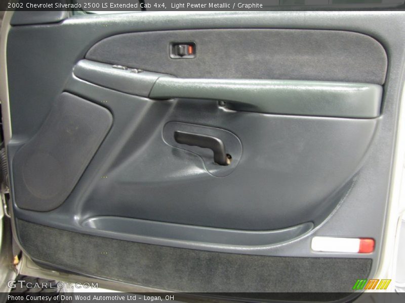 Light Pewter Metallic / Graphite 2002 Chevrolet Silverado 2500 LS Extended Cab 4x4