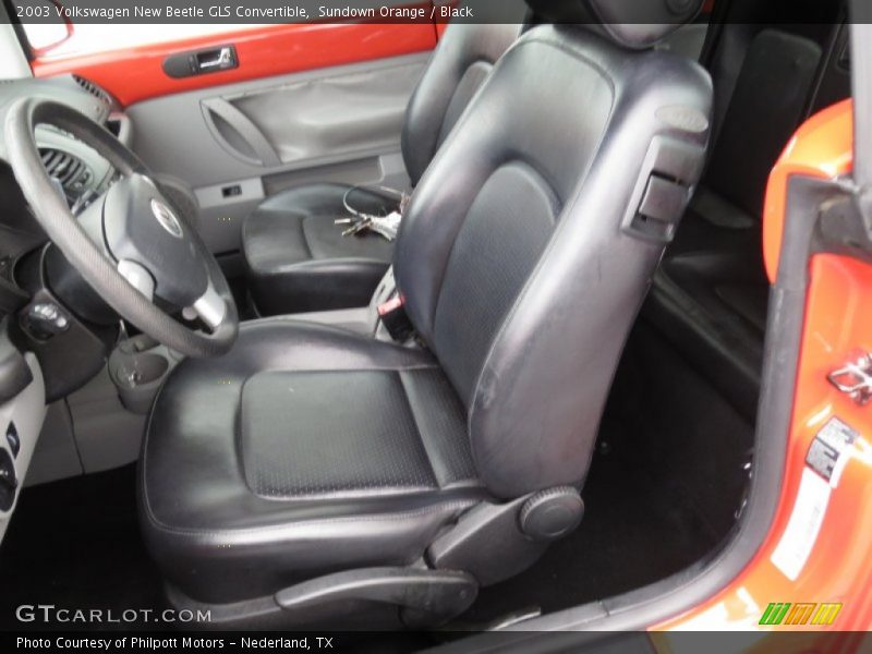 Front Seat of 2003 New Beetle GLS Convertible