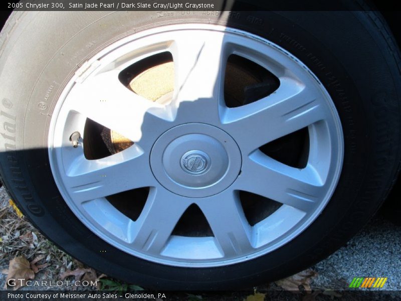 Satin Jade Pearl / Dark Slate Gray/Light Graystone 2005 Chrysler 300