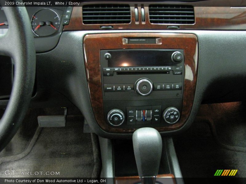Controls of 2009 Impala LT
