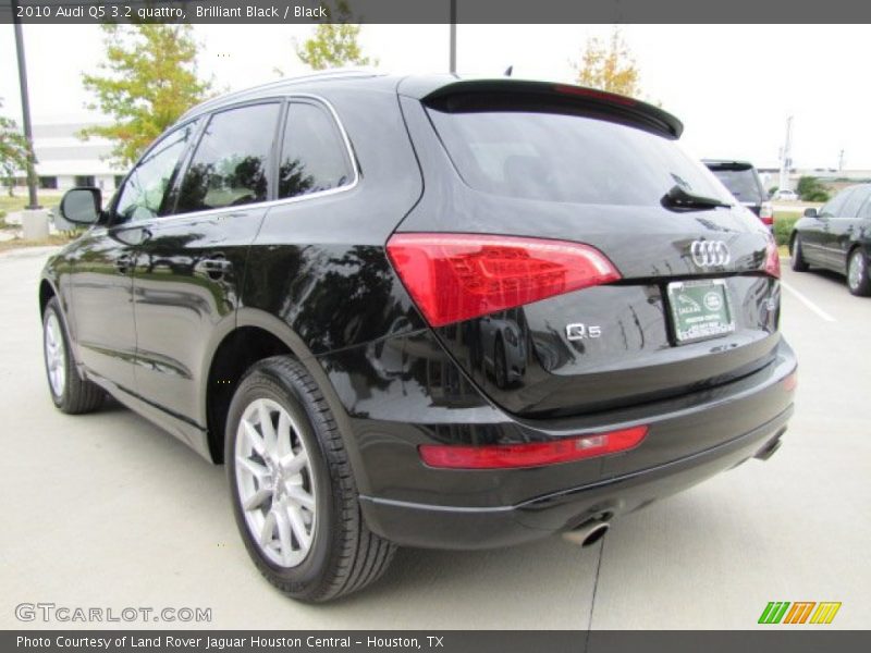 Brilliant Black / Black 2010 Audi Q5 3.2 quattro
