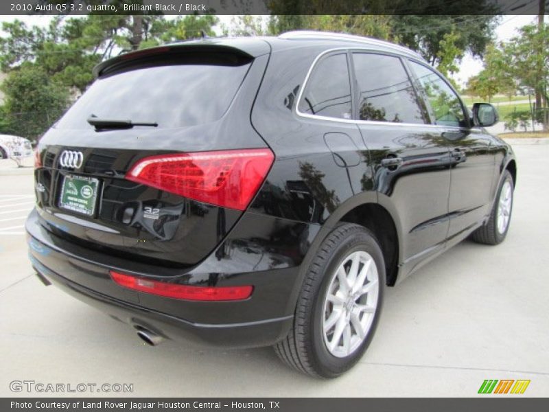 Brilliant Black / Black 2010 Audi Q5 3.2 quattro