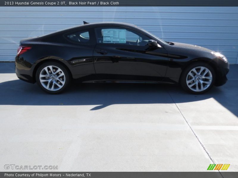 Black Noir Pearl / Black Cloth 2013 Hyundai Genesis Coupe 2.0T