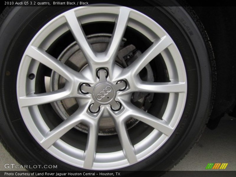 Brilliant Black / Black 2010 Audi Q5 3.2 quattro