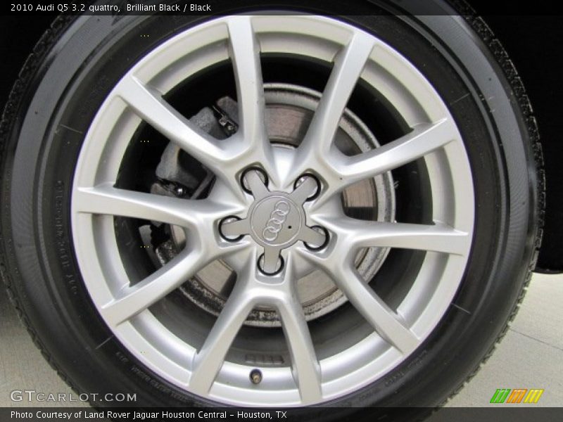 Brilliant Black / Black 2010 Audi Q5 3.2 quattro