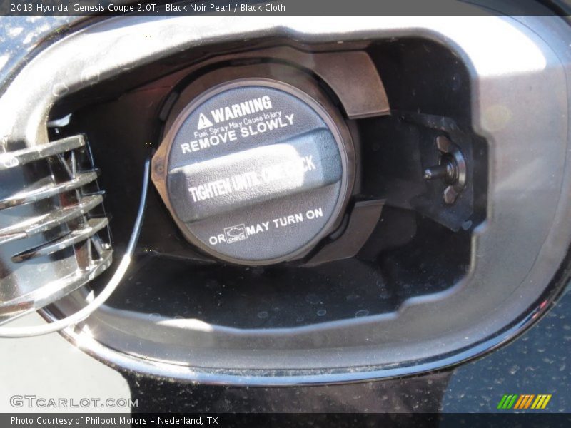 Black Noir Pearl / Black Cloth 2013 Hyundai Genesis Coupe 2.0T