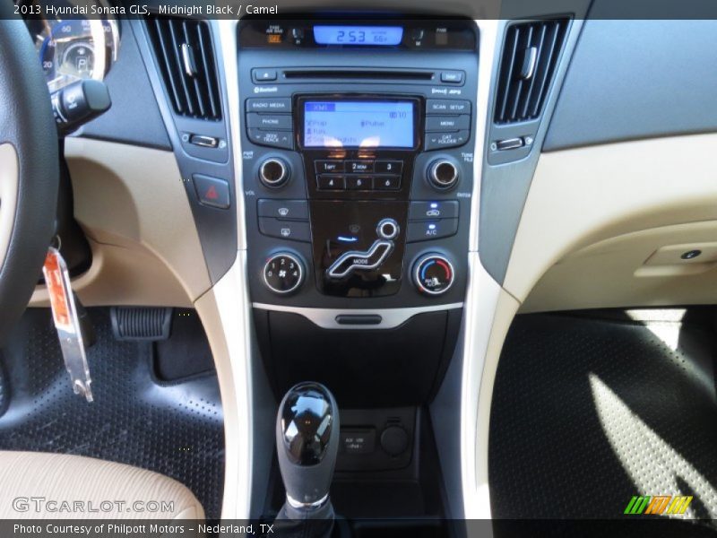 Midnight Black / Camel 2013 Hyundai Sonata GLS
