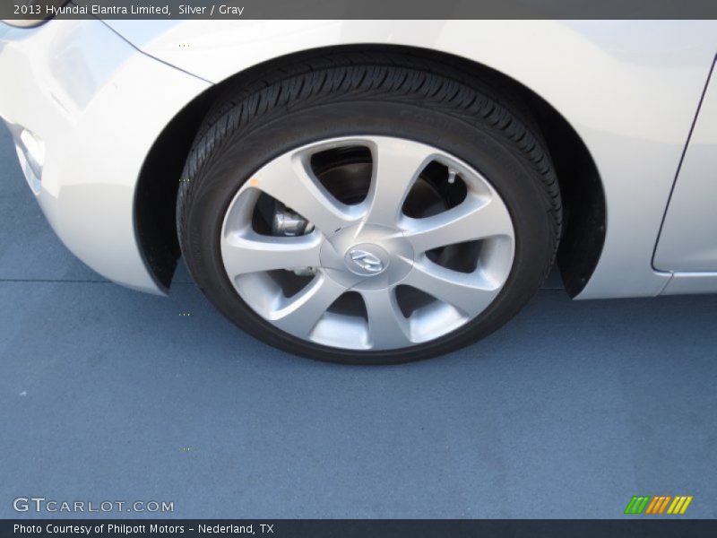 Silver / Gray 2013 Hyundai Elantra Limited
