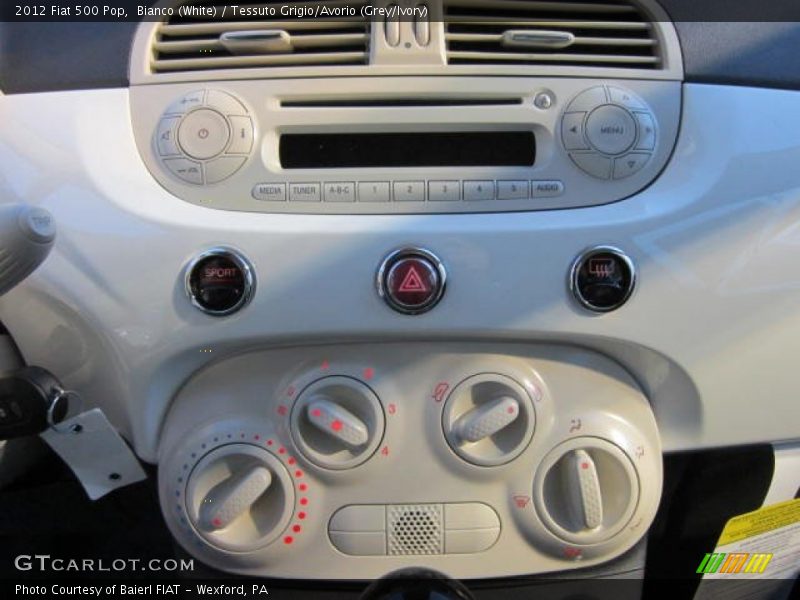 Bianco (White) / Tessuto Grigio/Avorio (Grey/Ivory) 2012 Fiat 500 Pop