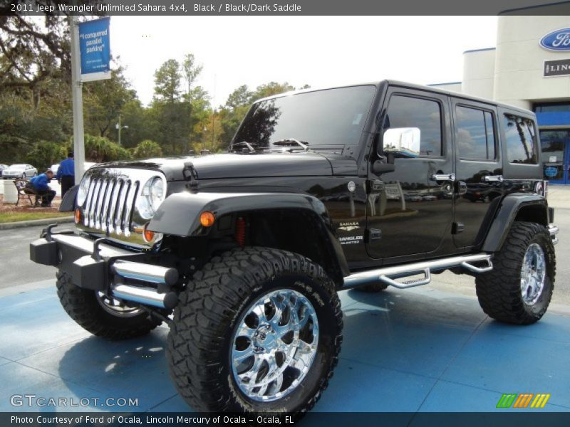 Black / Black/Dark Saddle 2011 Jeep Wrangler Unlimited Sahara 4x4