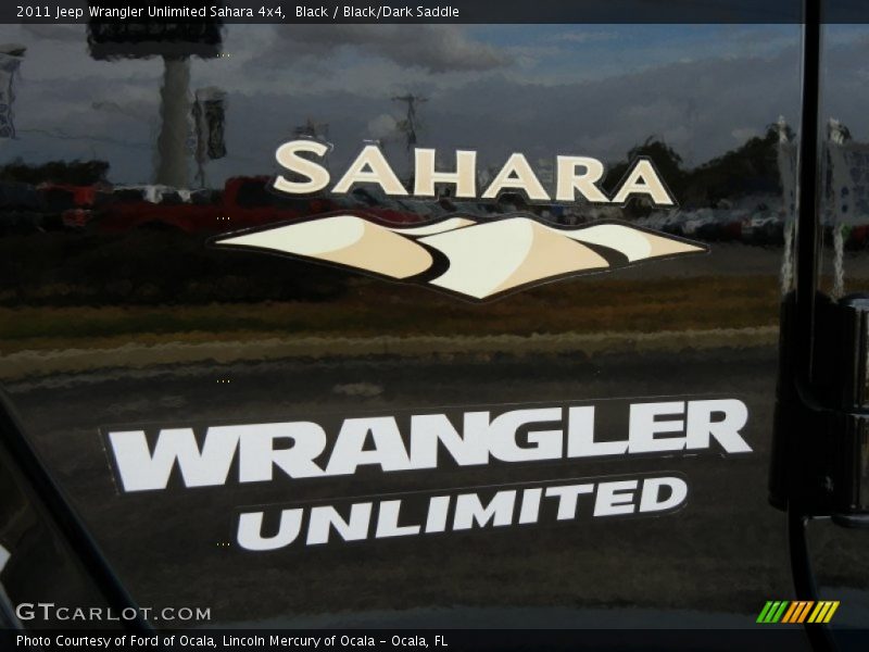 Black / Black/Dark Saddle 2011 Jeep Wrangler Unlimited Sahara 4x4
