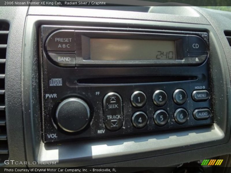 Radiant Silver / Graphite 2006 Nissan Frontier XE King Cab