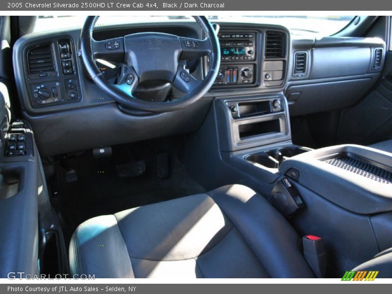 Black / Dark Charcoal 2005 Chevrolet Silverado 2500HD LT Crew Cab 4x4