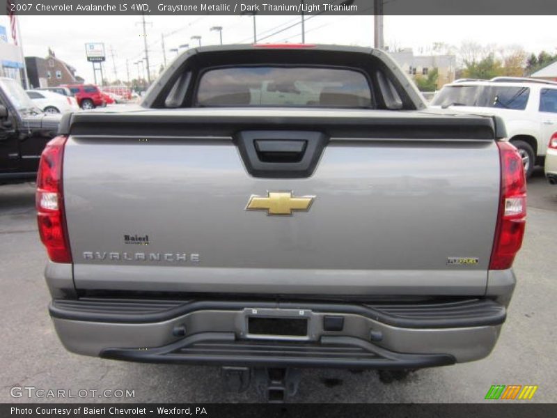Graystone Metallic / Dark Titanium/Light Titanium 2007 Chevrolet Avalanche LS 4WD