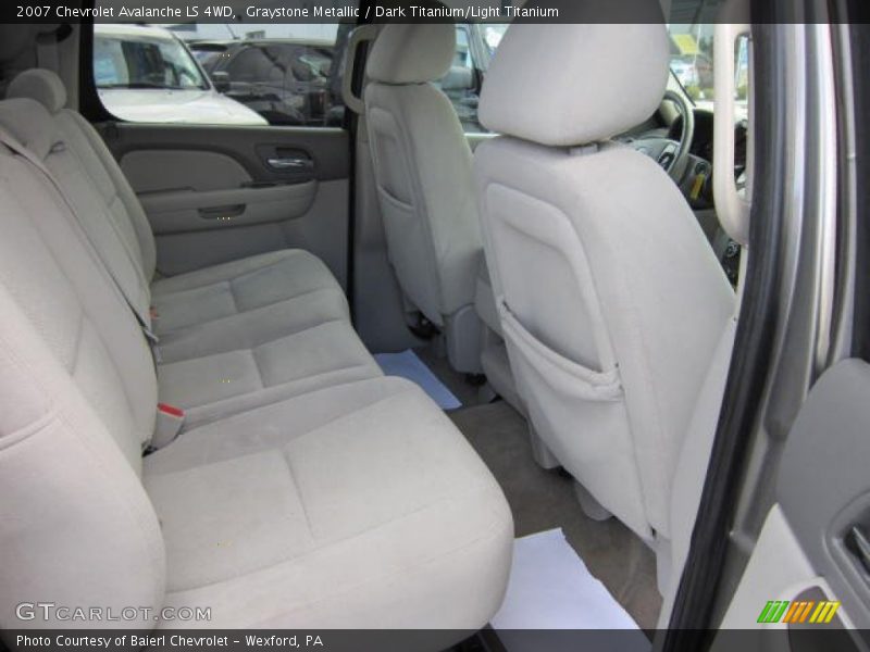 Graystone Metallic / Dark Titanium/Light Titanium 2007 Chevrolet Avalanche LS 4WD
