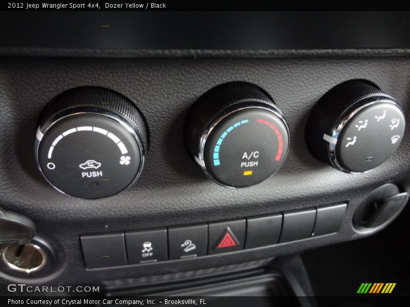 Controls of 2012 Wrangler Sport 4x4