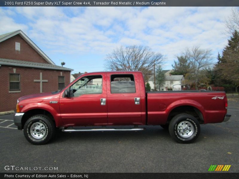 Toreador Red Metallic / Medium Graphite 2001 Ford F250 Super Duty XLT Super Crew 4x4