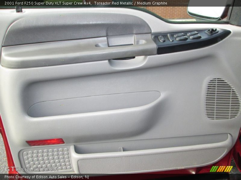 Door Panel of 2001 F250 Super Duty XLT Super Crew 4x4