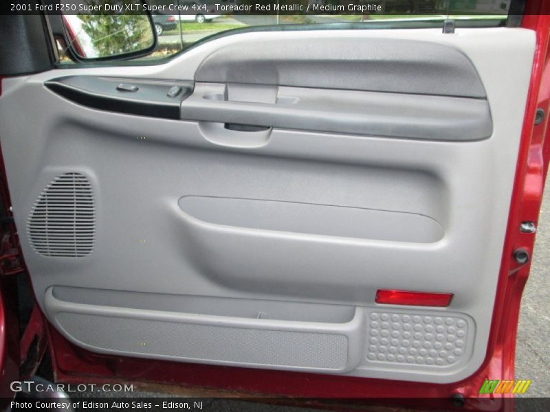 Door Panel of 2001 F250 Super Duty XLT Super Crew 4x4