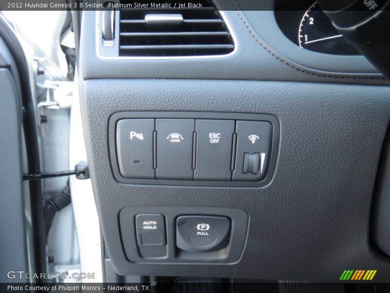 Platinum Silver Metallic / Jet Black 2012 Hyundai Genesis 3.8 Sedan