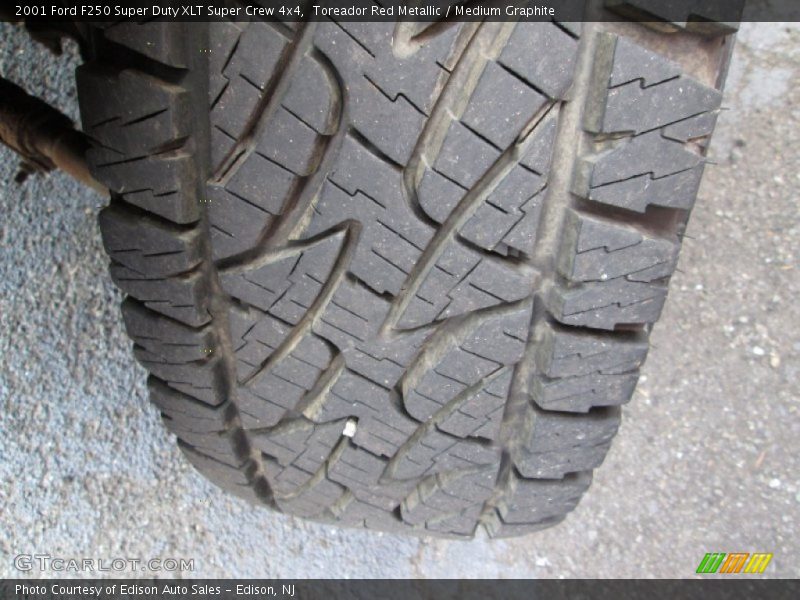 Toreador Red Metallic / Medium Graphite 2001 Ford F250 Super Duty XLT Super Crew 4x4