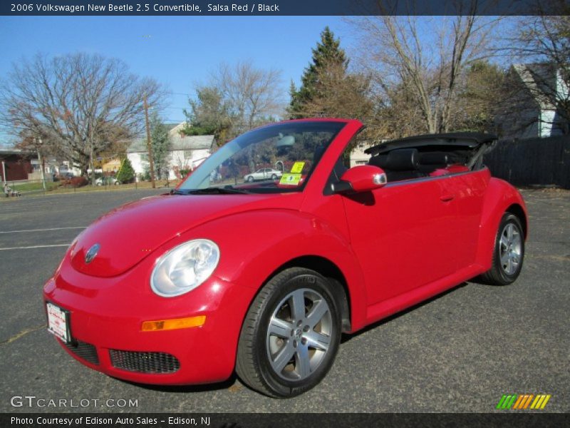 Front 3/4 View of 2006 New Beetle 2.5 Convertible