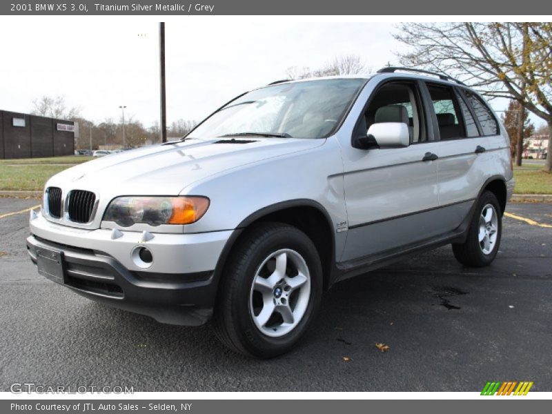 Titanium Silver Metallic / Grey 2001 BMW X5 3.0i